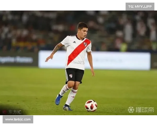 如何查询金特罗当前效力的足球俱乐部及相关转会信息