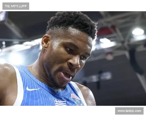 字母哥扬名NBA：从希腊移民到超级球星的传奇职业生涯