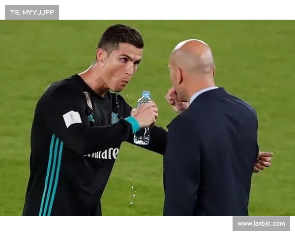 全方位系统解析巴萨多线制胜皇马的五大关键因素深度透视全景剖析