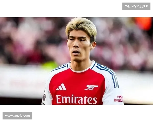 富安健洋成英超第九位日本球员开启新篇章展现实力