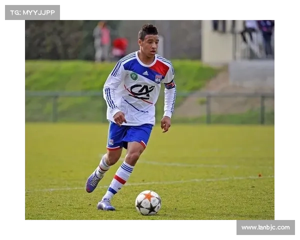 托利索如何凭借独特实力在里昂队长之位中脱颖而出 托利索如何凭借独特实力在里昂队长之位中脱颖而出