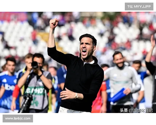 拉齐奥蓝鹰战术崛起背后的智慧与坚持解析 拉齐奥蓝鹰战术崛起背后的智慧与坚持解析